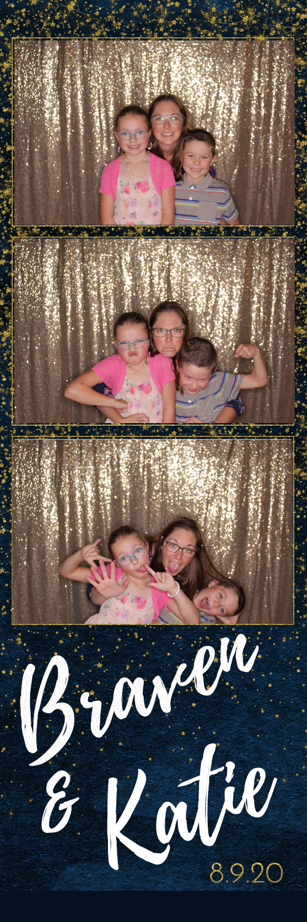 Katie and Braven’s Wedding | View more photos from the event at gallery.photoboothbillings.com/u/PhotoBoothBillings/Katie-and-Braven’s-Wedding